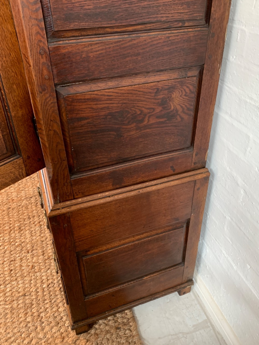 Small 18th Century Oak Linen Press View IX