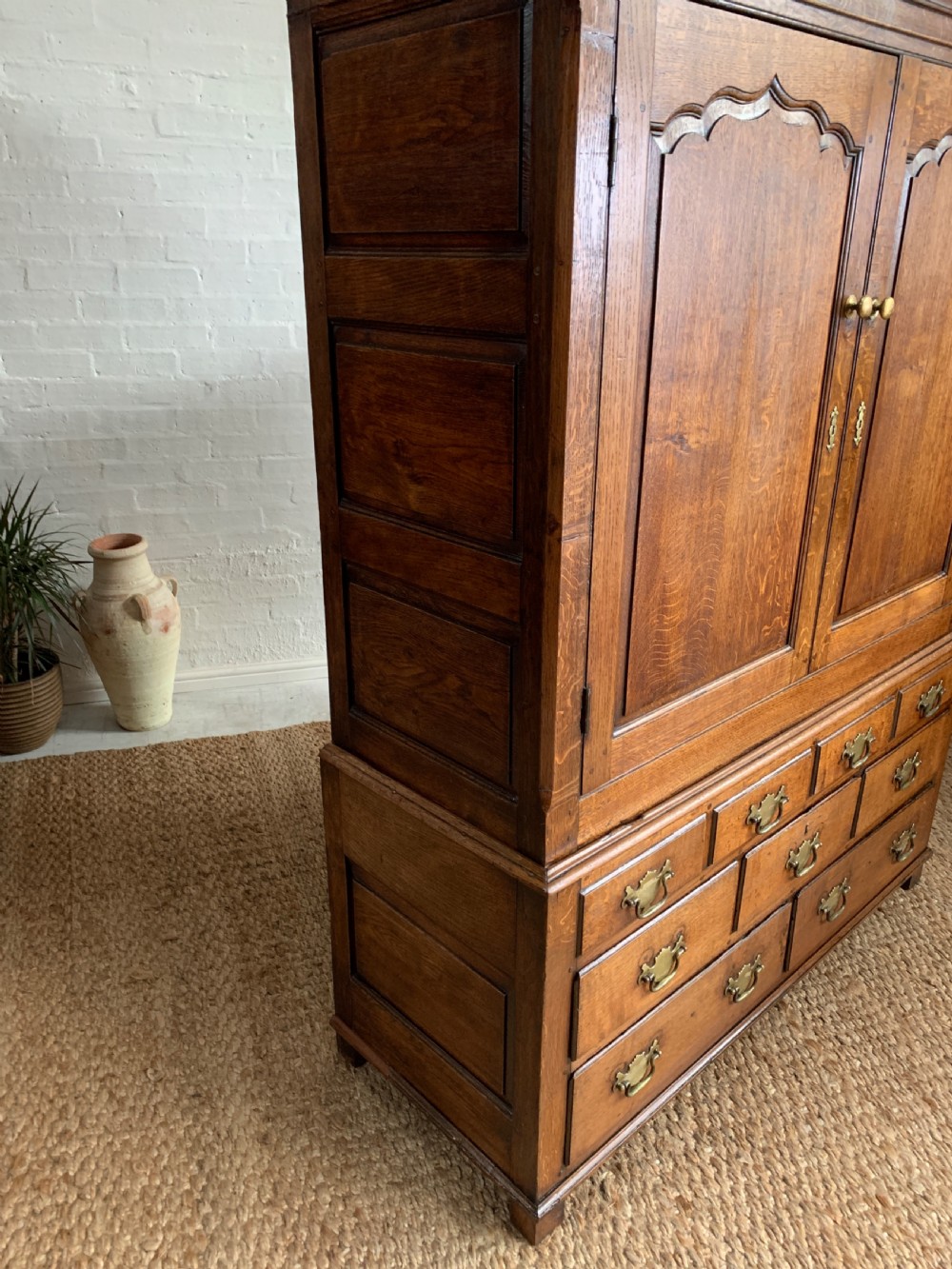 Small 18th Century Oak Linen Press View XI