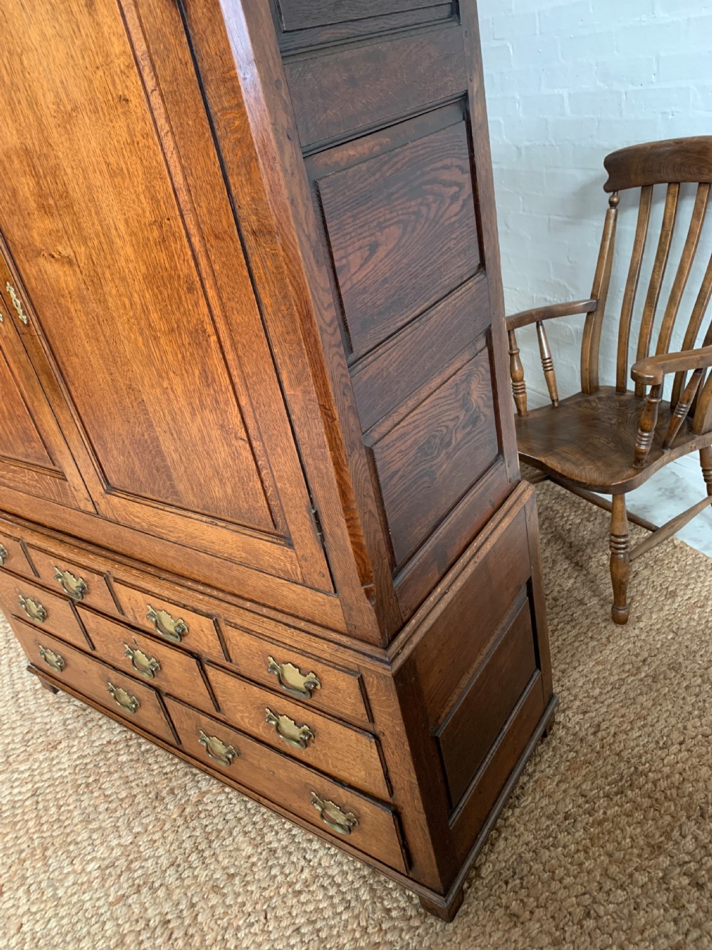 Small 18th Century Oak Linen Press View XIII