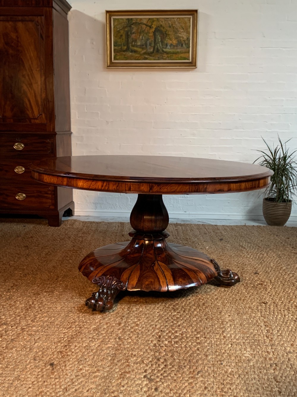 William IV Rosewood Centre Table – Exceptional Patina, Bold Grain & Lion-Paw Base