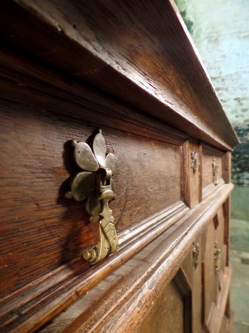 RARE ANTIQUE 17TH CENTURY OAK TWO PART CHEST OF DRAWERS CARVED MOULDED - ADDITIONAL PHOTO 9