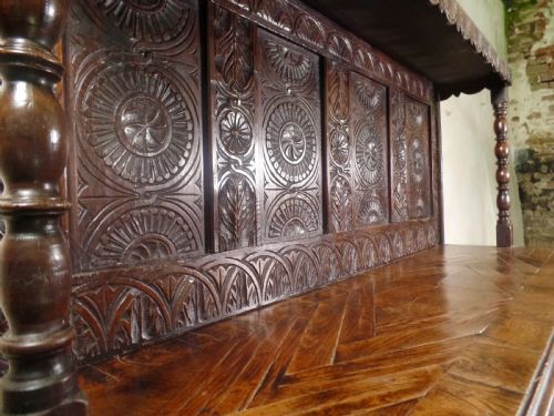 19TH CENTURY ANTIQUE GREEN MAN CARVED OAK COURT CUPBOARD - ADDITIONAL PHOTO 2