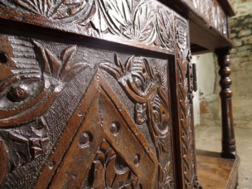 19TH CENTURY ANTIQUE GREEN MAN CARVED OAK COURT CUPBOARD - ADDITIONAL PHOTO 4
