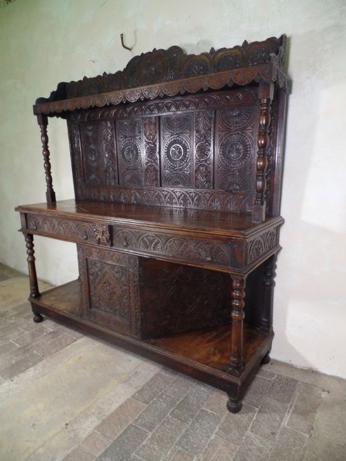 19TH CENTURY ANTIQUE GREEN MAN CARVED OAK COURT CUPBOARD - ADDITIONAL PHOTO 8