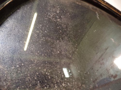 AN ANTIQUE VICTORIAN GILT EBONISED OVAL WALL MIRROR FOXING - ADDITIONAL PHOTO 6