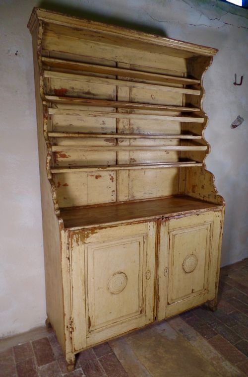 ANTIQUE 18TH CENTURY IRISH DRESSER C1790 WITH ORIGINAL YELLOW PAINT PLATE RACK - ADDITIONAL PHOTO 1