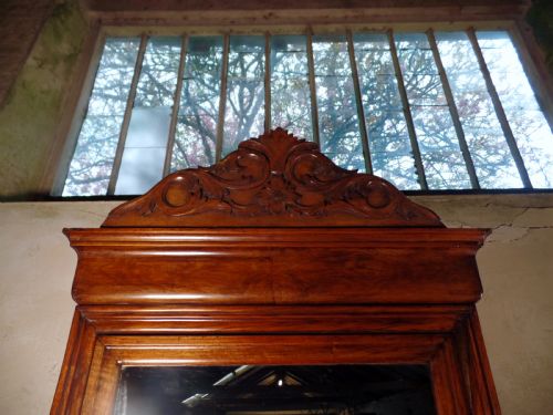 ANTIQUE FRENCH WALNUT ARMOIRE WARDROBE MIRROR FRONTED WITH SHELVES - ADDITIONAL PHOTO 5