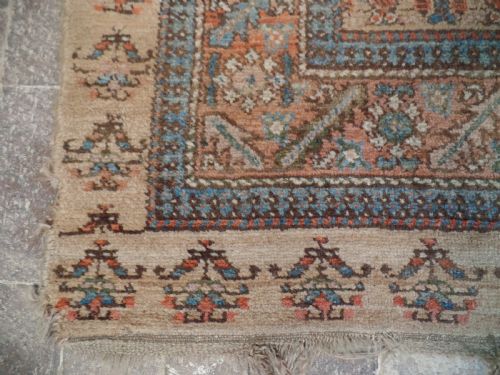 AN ANTIQUE NORTH WEST PERSIAN SARAB RUG HAND KNOTTED - ADDITIONAL PHOTO 2