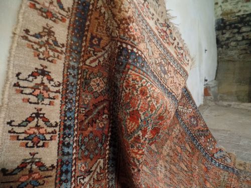 AN ANTIQUE NORTH WEST PERSIAN SARAB RUG HAND KNOTTED - ADDITIONAL PHOTO 4