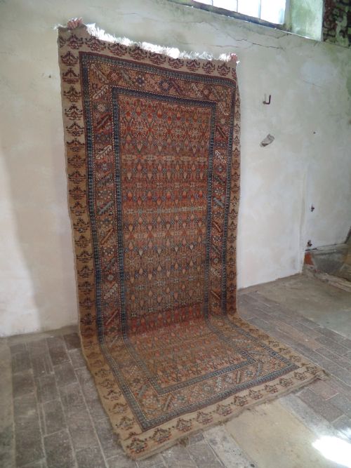 AN ANTIQUE NORTH WEST PERSIAN SARAB RUG HAND KNOTTED - ADDITIONAL PHOTO 5