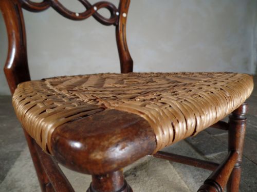 ANTIQUE MINIATURE BALLOON BACK CHILDS CHAIR RUSH SEAT - ADDITIONAL PHOTO 6