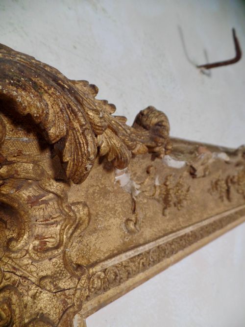 18TH CENTURY ANTIQUE EXTREMELY LARGE FRENCH ROCCO SWEPT PICTURE FRAME - ADDITIONAL PHOTO 3
