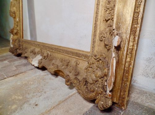 18TH CENTURY ANTIQUE EXTREMELY LARGE FRENCH ROCCO SWEPT PICTURE FRAME - ADDITIONAL PHOTO 8