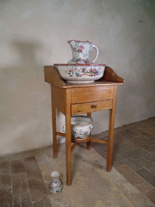 ANTIQUE 19TH CENTURY VICTORIAN TRAY TOP WASH STAND WOODEN BEDSIDE CABINET - ADDITIONAL PHOTO 3