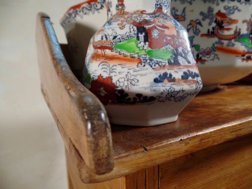 ANTIQUE 19TH CENTURY VICTORIAN TRAY TOP WASH STAND WOODEN BEDSIDE CABINET - ADDITIONAL PHOTO 5