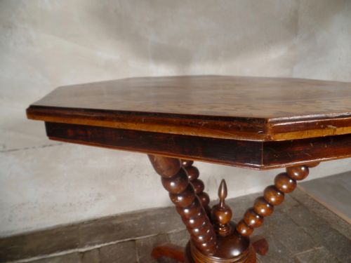 A MAUCHLINE FERNWARE OCTAGONAL OCCASIONAL TABLE BOBBIN TURNED LEGS - ADDITIONAL PHOTO 5