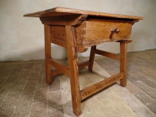 antique pine spanish prep table rustic primitive with a drawer - CATEGORY: ANTIQUE TABLES - DATED 19TH CENTURY