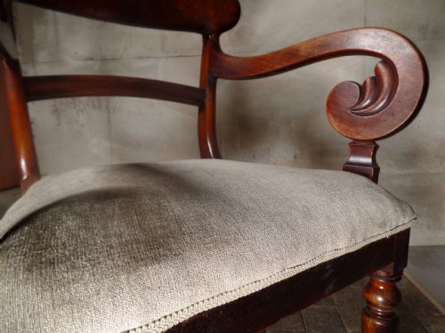ANTIQUE WILLIAM IV REGENCY MAHOGANY LIBRAY DESK ELBOW CHAIR SCROLL UPHOLSTERED - ADDITIONAL PHOTO 9