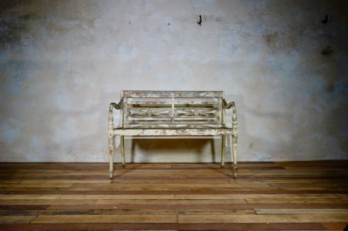 EARLY 20TH CENTURY FRENCH PAINTED GARDEN BENCH - ADDITIONAL PHOTO 1