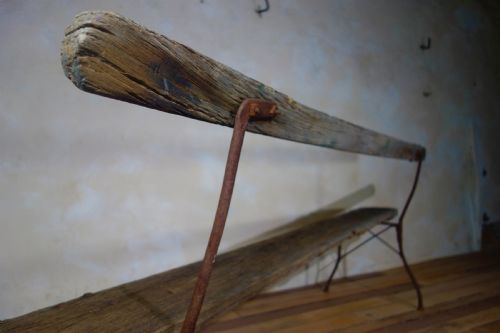 EXTREMELY LONG ANTIQUE FRENCH CAST IRON GARDEN BENCH - ADDITIONAL PHOTO 1