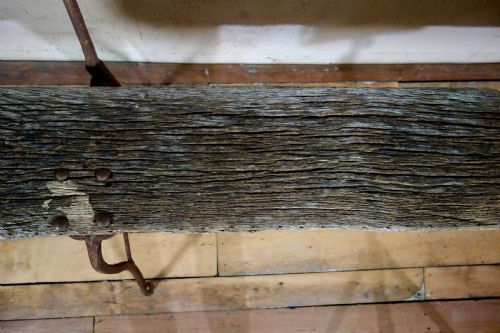 EXTREMELY LONG ANTIQUE FRENCH CAST IRON GARDEN BENCH - ADDITIONAL PHOTO 4