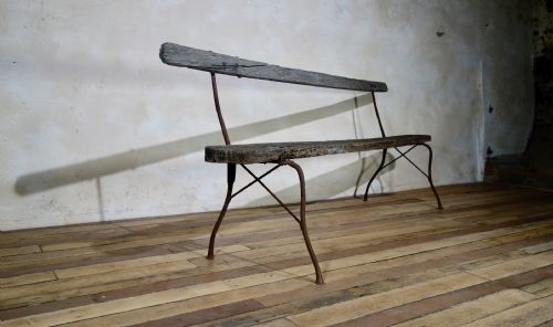 EXTREMELY LONG ANTIQUE FRENCH CAST IRON GARDEN BENCH - ADDITIONAL PHOTO 8