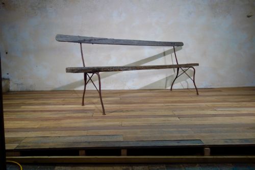 EXTREMELY LONG ANTIQUE FRENCH CAST IRON GARDEN BENCH - ADDITIONAL PHOTO 14