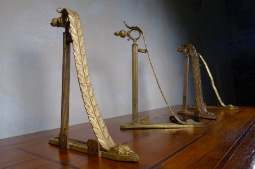 FOUR 19TH CENTURY ITALIAN ORMOLU CURTAIN BRACKETS - ADDITIONAL PHOTO 11