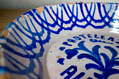 19TH CENTURY FAJALAUZA SPANISH CERAMIC BOWL - ADDITIONAL PHOTO 8