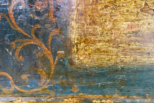 AN 18TH CENTURY CONTINENTAL PAINTED DOWRY CHEST TRUNK COFFEE TABLE - ADDITIONAL PHOTO 10