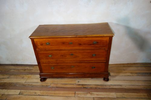 AN EXCEPTIONAL LARGE 19TH CENTURY CONTINENTAL COMMODE - ADDITIONAL PHOTO 13