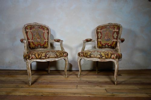an antique pair of fauteuil french painted armchairs - CATEGORY: ANTIQUE CHAIRS - DATED 19TH CENTURY