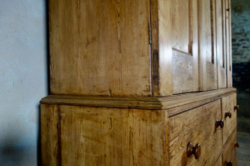 ANTIQUE MID VICTORIAN LARGE HOUSEKEEPERS CUPBOARD - ADDITIONAL PHOTO 1