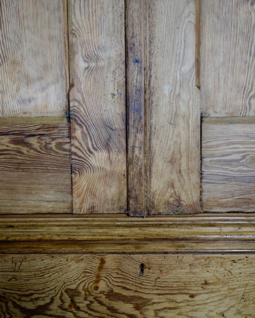 ANTIQUE MID VICTORIAN LARGE HOUSEKEEPERS CUPBOARD - ADDITIONAL PHOTO 8