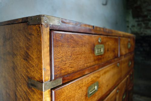 MILITARY BRASS MOUNTED MAHOGANY TWOPART SECRTAIRE CAMPAIGN CHEST OF DRAWERS - ADDITIONAL PHOTO 3