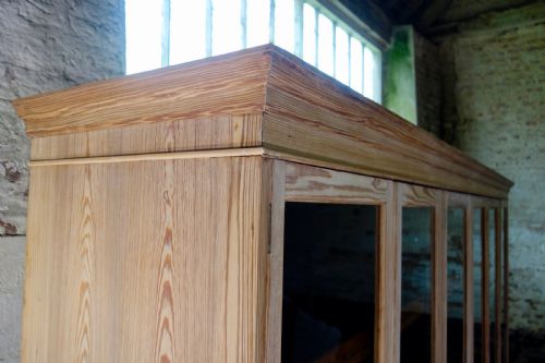 AN EXCEPTIONALLY LARGE LATE 19TH CENTURY GLAZED BLEACHED BOOKCASE DISPLAY CABINET SHOP FITTING KITCHEN - ADDITIONAL PHOTO 1