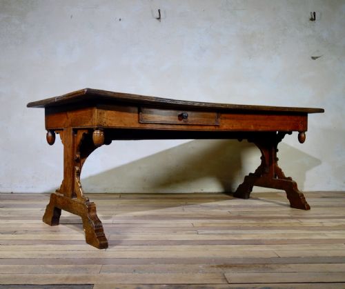 a large 18thcentury french provincial farmhouse kitchen table - CATEGORY: ANTIQUE TABLES - DATED 18TH CENTURY