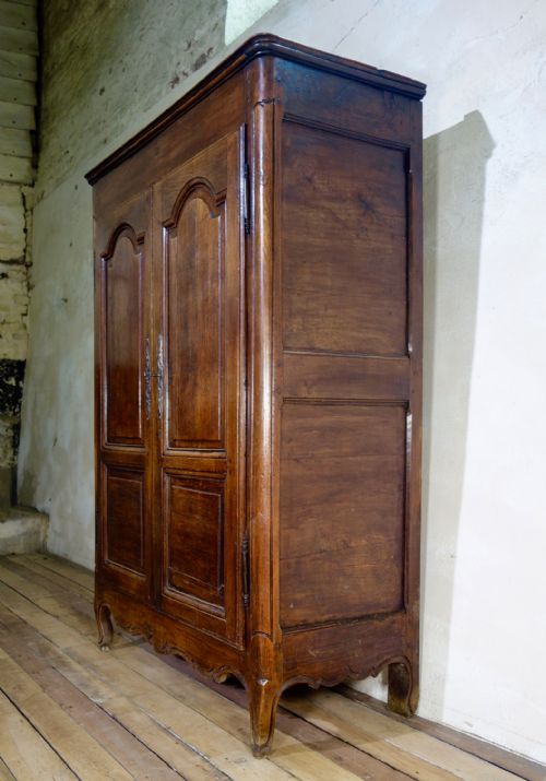 A SMALL 18TH CENTURY FRENCH PROVINCIAL OAK ARMOIRE WARDROBE CUPBOARD - ADDITIONAL PHOTO 10