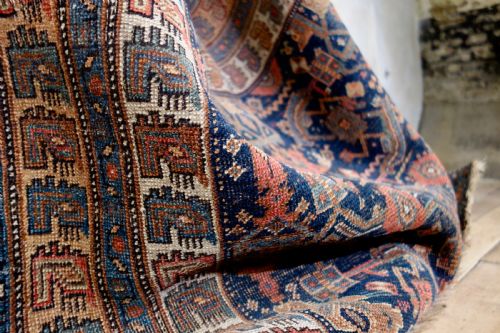 A NORTH WEST PERSIAN RUG - ADDITIONAL PHOTO 1