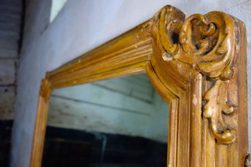 A LARGE 19TH CENTURY FRENCH GILTWOOD WALL FLOOR MIRROR - ADDITIONAL PHOTO 5