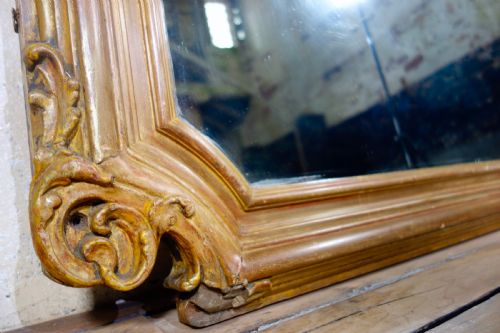 A LARGE 19TH CENTURY FRENCH GILTWOOD WALL FLOOR MIRROR - ADDITIONAL PHOTO 11