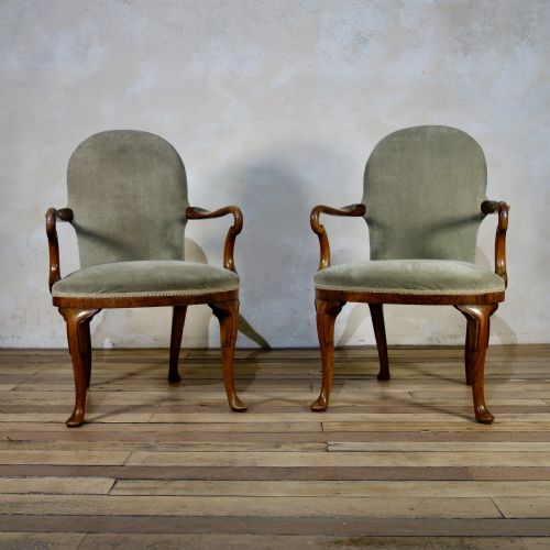 a pair of upholstered george i style walnut shepherd crook armchairs chairs - CATEGORY: ANTIQUE CHAIRS - DATED 1910