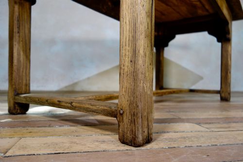 AN EARLY 19TH CENTURY FRENCH ELM FARMHOUSE TABLE REFECTORY KITCHEN DINING - ADDITIONAL PHOTO 7