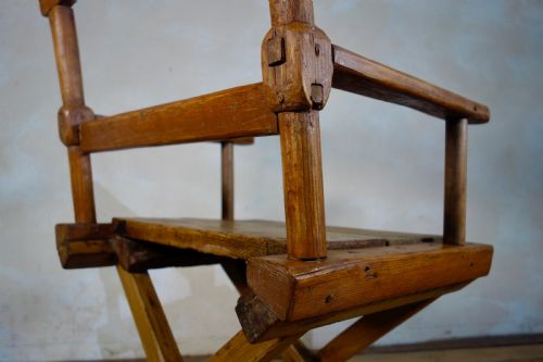A 19TH CENTURY VERNACULAR PRIMITIVE SIDE CHAIR - ADDITIONAL PHOTO 4