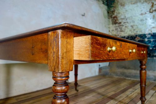 A PAINTED 19TH CENTURY OAK PARTNERS DESK - ADDITIONAL PHOTO 12