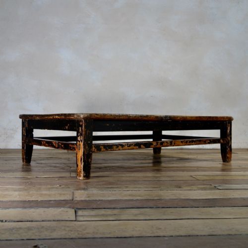 antique rare oriental low ebonised wooden coffee table - CATEGORY: ANTIQUE TABLES - DATED 18TH CENTURY