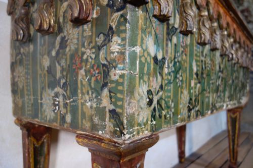 AN EXCEPTIONAL 19TH CENTURY ITALIAN VENETIAN PAINTED CONSOLE TABLE - ADDITIONAL PHOTO 6