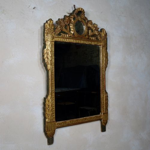 A LARGE FRENCH LOUIS XVI GILTWOOD MIRROR WALL OVERMANTEL - ADDITIONAL PHOTO 6