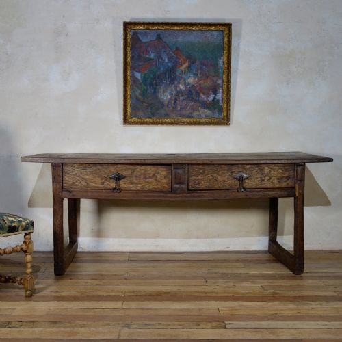 a large 17th century spanish chestnut serving iberian table - CATEGORY: ANTIQUE TABLES - DATED 17TH CENTURY