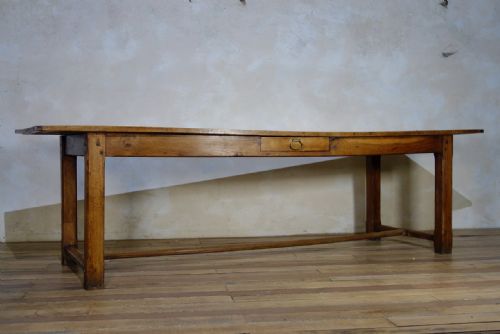 A LARGE 18TH CENTURY FRENCH OAK FARMHOUSE REFECTORY TABLE - ADDITIONAL PHOTO 1